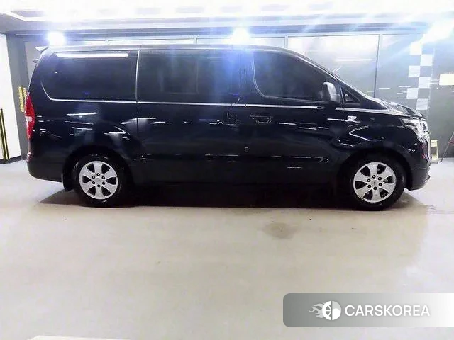 Hyundai The New Grand Starex id 3060490 из Кореи 10
