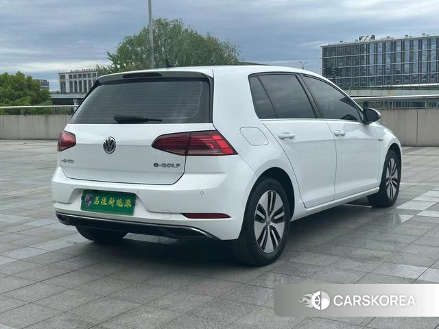 Volkswagen Golf id 4261038 из Китая 10