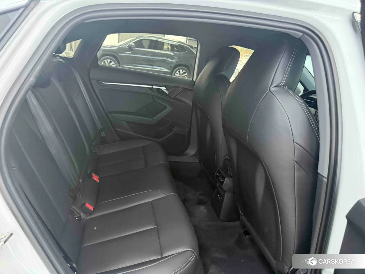 Audi A3 id 4487510 из Китая 15