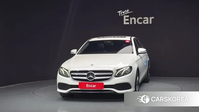 Mercedes-Benz E-Class W213 id 3484919 из Кореи 13