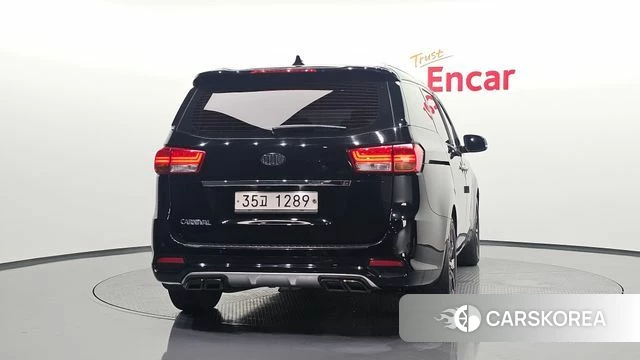 Kia All New Carnival id 4502811 из Кореи 23