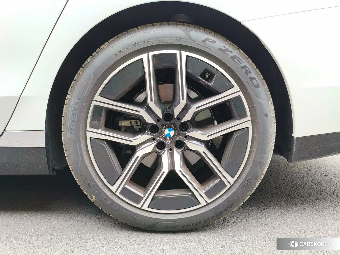 BMW 7 series id 4467873 из Китая 19