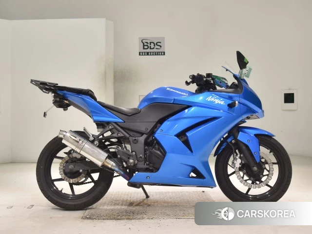 Проданный Kawasaki NINJA 250R id 4312971 из Японии, фото 2