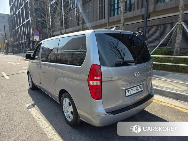 Hyundai The New Grand Starex id 3829370 из Кореи 12