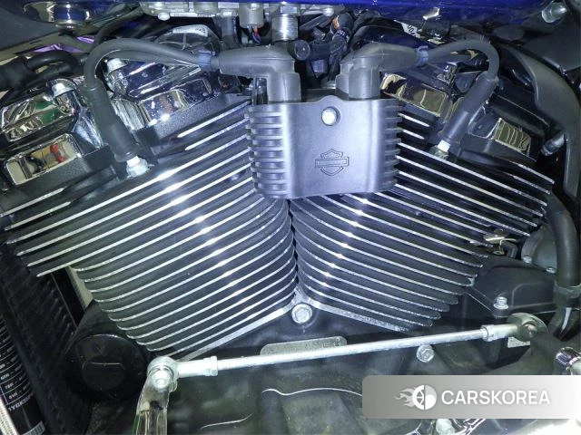 Engine photo