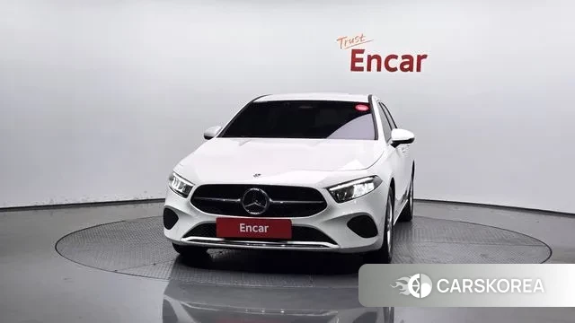 Mercedes-Benz A-Class W177 2024 Белый из Кореи, фото 3