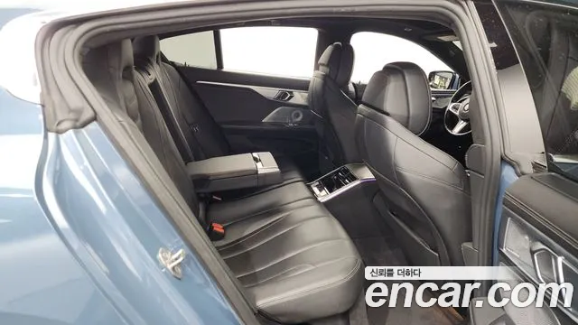 BMW 8 Series (G15) id 2705890 из Кореи 13