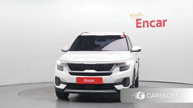 Kia Seltos id 4293342 из Кореи 23