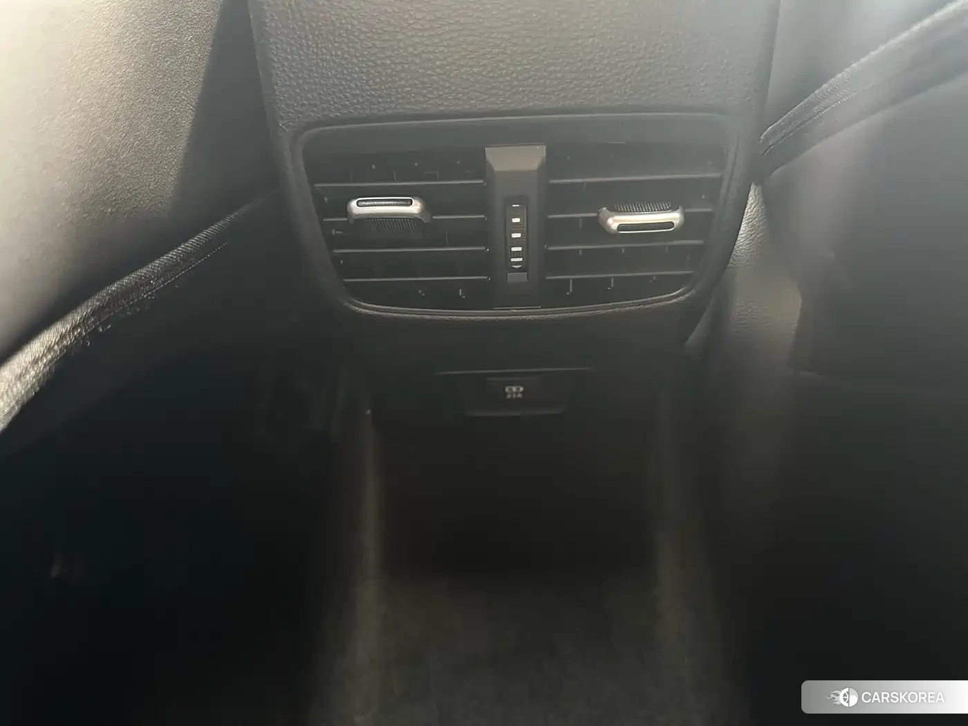 Toyota Levin id 4674392 из Китая 15