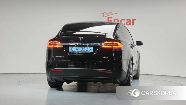 Tesla Model X id 4551373 из Кореи 23