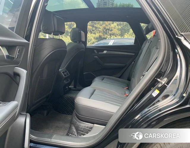 Audi Q5L id 4182635 из Китая 9