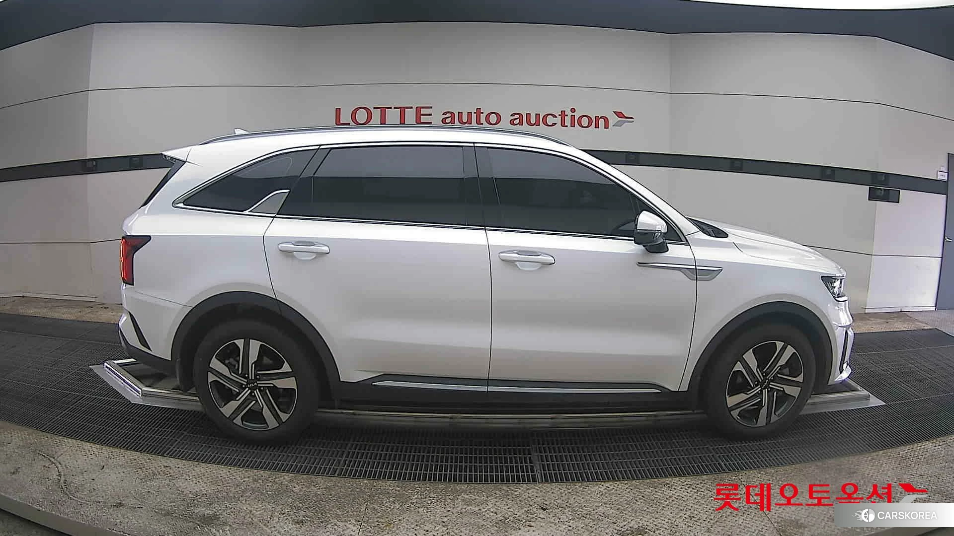 Kia Sorento Hybrid id 3875752 из Кореи 23