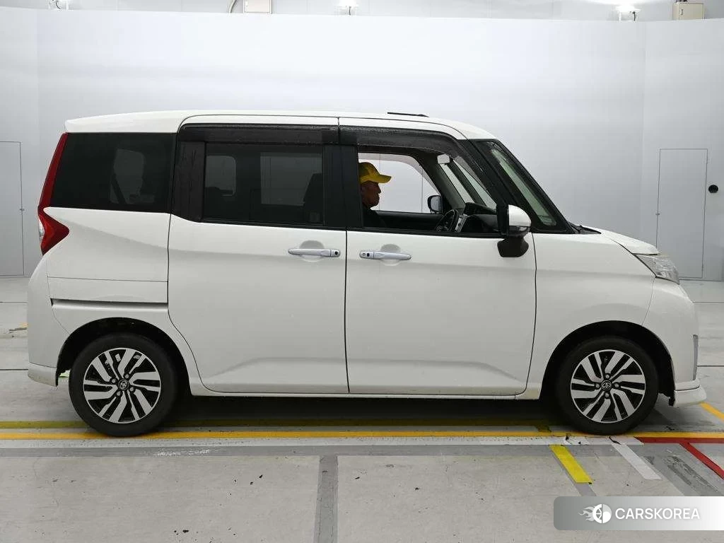 Toyota Roomy 2018 из Японии, фото 3