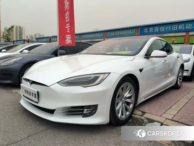 Tesla Model S id 4208497 из Китая 10