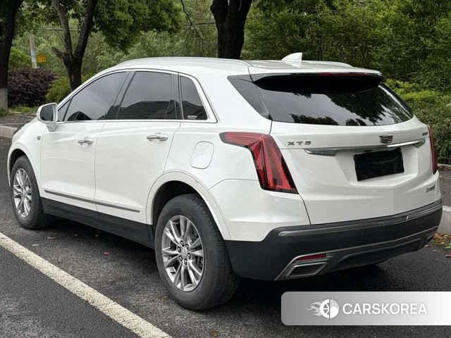 Cadillac XT5 2021 Белый из Китая, фото 6