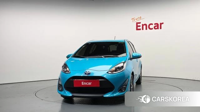 Toyota Prius C id 4424509 из Кореи 13