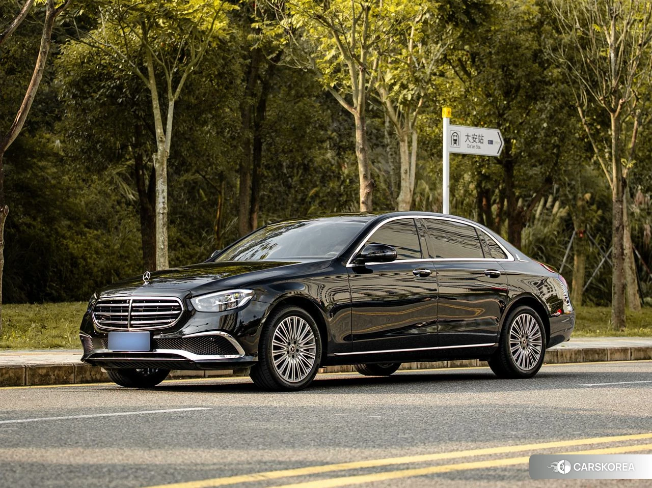 Mercedes-Benz E-class id 4420154 из Китая 10