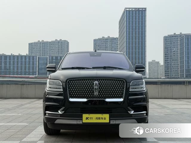 Lincoln Navigator 2018 Черный из Китая, фото 5