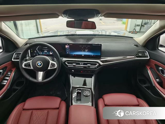 BMW 3 series 2023 Белый из Китая, фото 3