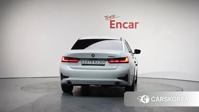 BMW 3 Series (G20) id 3469470 из Кореи 13