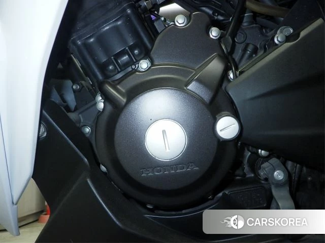 Engine photo