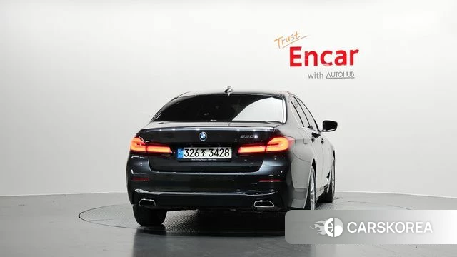 BMW 5 Series (G30) id 4702702 из Кореи 23