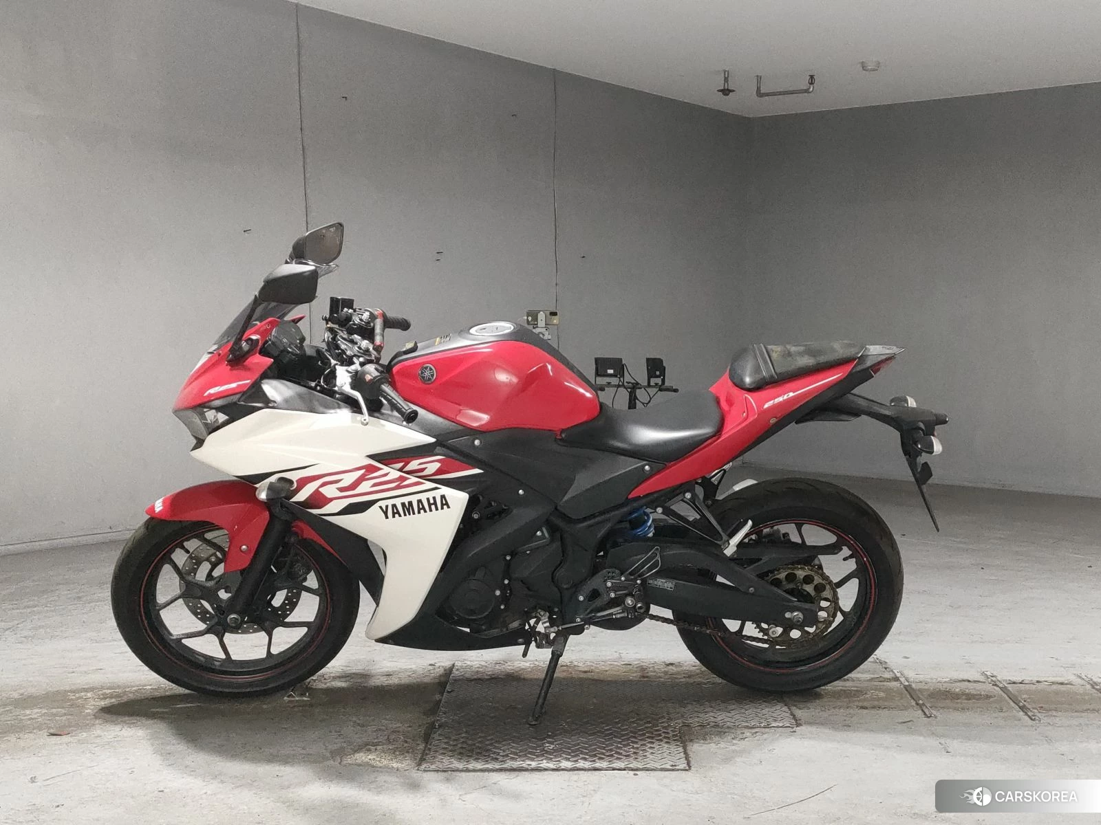 Yamaha YZF-R25 2014 из Японии, фото 4