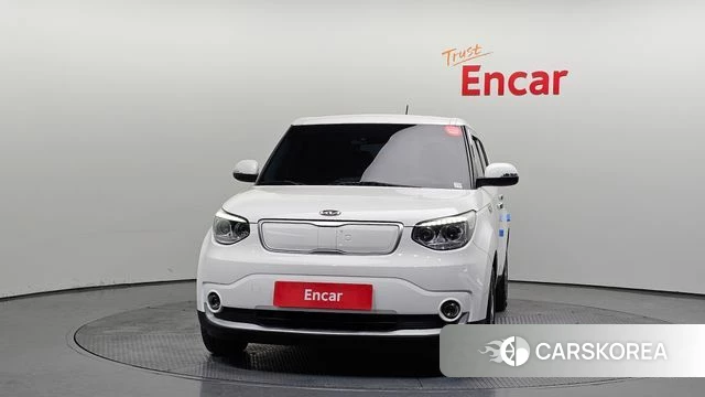 Kia Soul EV id 3853839 из Кореи 13