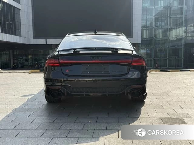 Audi A7 2022 Черный из Китая, фото 6