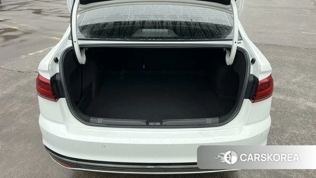 Volkswagen Bora id 4348715 из Китая 12