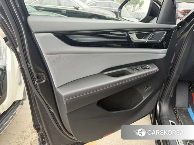 Volkswagen Tourang id 4329172 из Китая 7