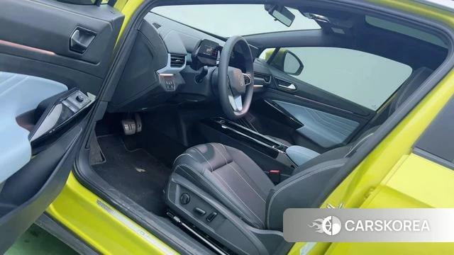 Volkswagen ID.4 X 2022 Желтый из Китая, фото 6