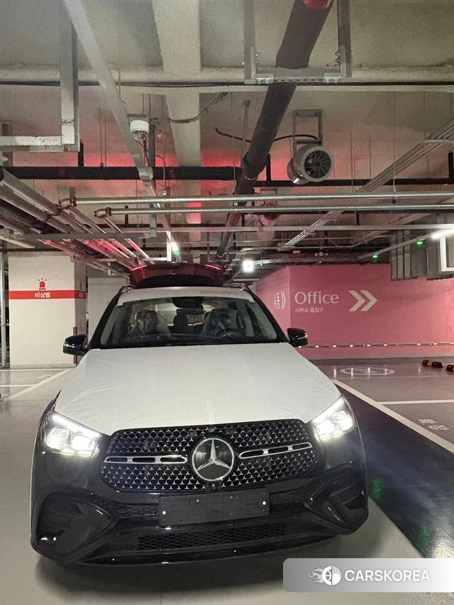 Mercedes-Benz GLE-Class W167 2026 Черный из Кореи, фото 3