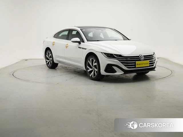 Volkswagen CC id 3920825 из Китая 21