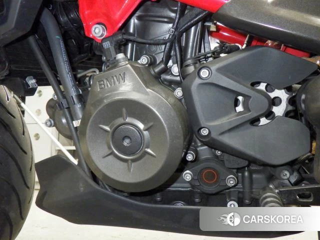 Engine photo