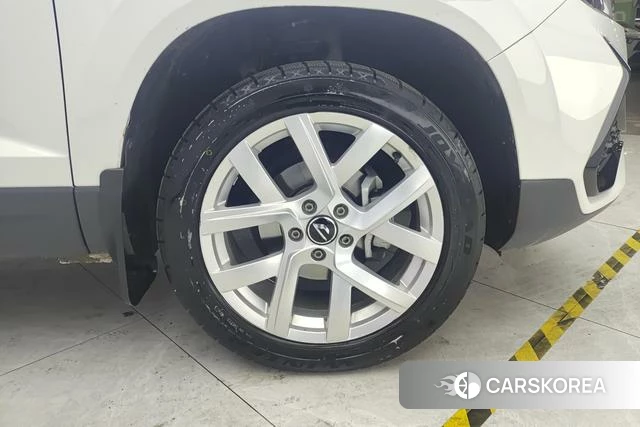 Jetta VS5 id 4208892 из Китая 10