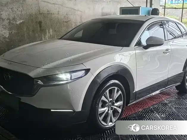 Mazda CX-30 2021 Белый из Китая, фото 4