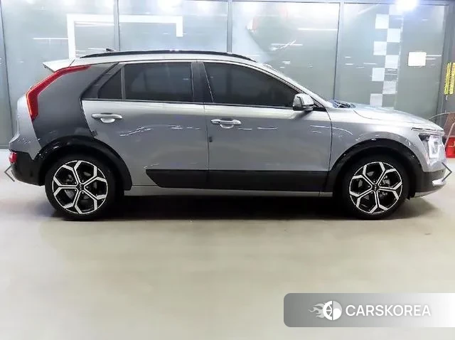 Kia Di Ol Nu Niro id 3600483 из Кореи 13