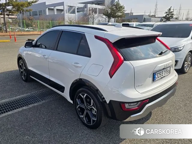 Kia Di Ol Nu Niro id 3731397 из Кореи 13