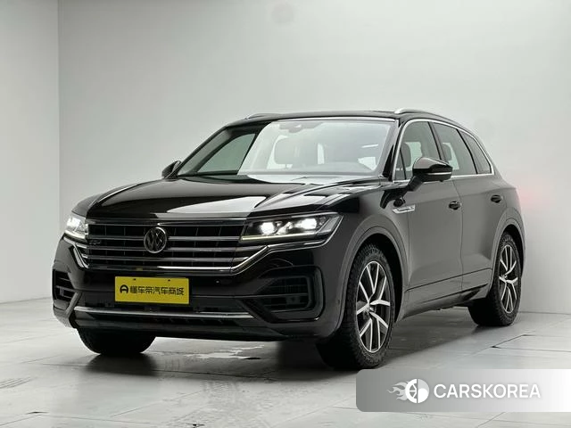 Volkswagen Touareg id 3890029 из Китая 13