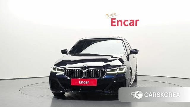 BMW 5 Series (G30) id 4409661 из Кореи 13