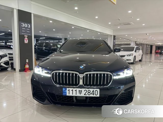 BMW 5 Series (G30) id 4178249 из Кореи 13