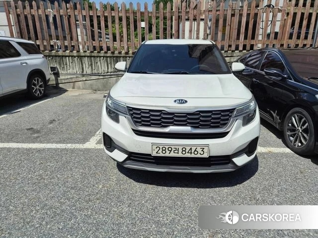 Kia Seltos 2021 Белый из Кореи, фото 6