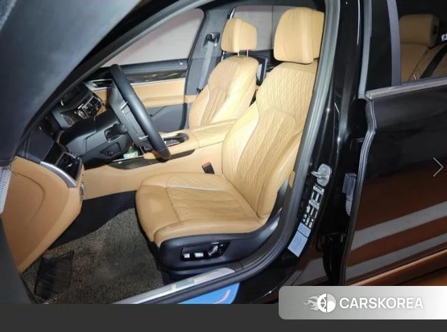 BMW 7 Series (G11) 2022 Черный из Кореи, фото 3