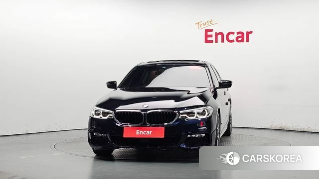 BMW 5 Series (G30) id 4558018 из Кореи 23