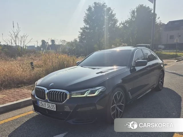 BMW 5 Series (G30) id 3360336 из Кореи 12