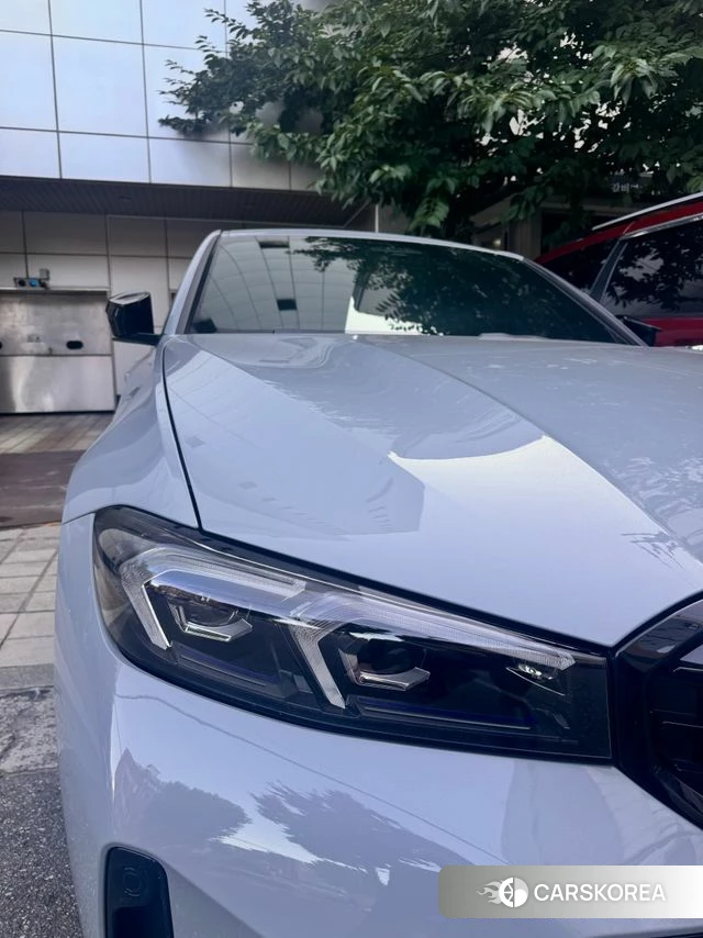 BMW 3 Series (G20) 2024 Серебристо-серый из Кореи, фото 3