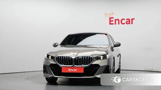 BMW 5 Series (G60) id 4222598 из Кореи 13