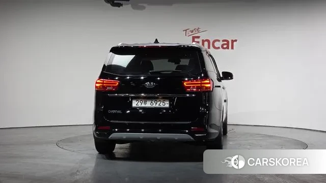 Kia The New Carnival id 3583444 из Кореи 13