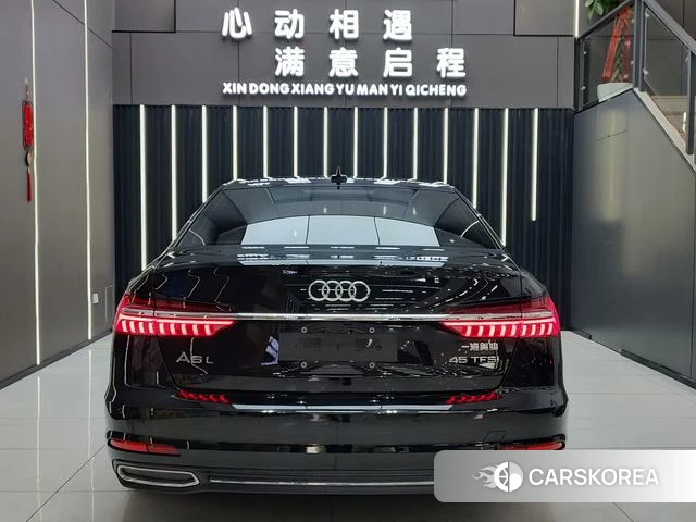 Audi A6L 2021 Черный из Китая, фото 3